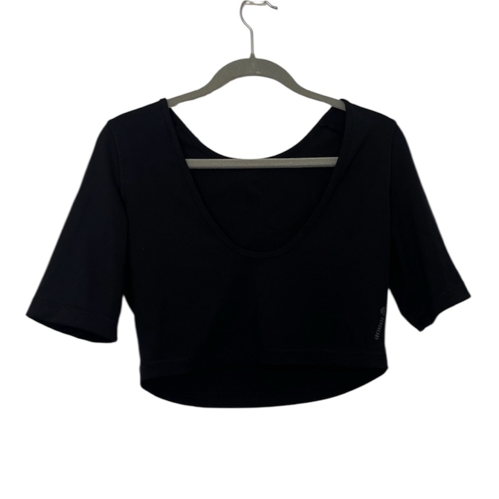 Black Adidas cropped V-neck Aeroready Athletic Gym Shirt